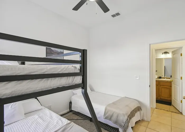 1 Mi To Lake: Airy W/ Patio In Havasu! * Lake Havasu City